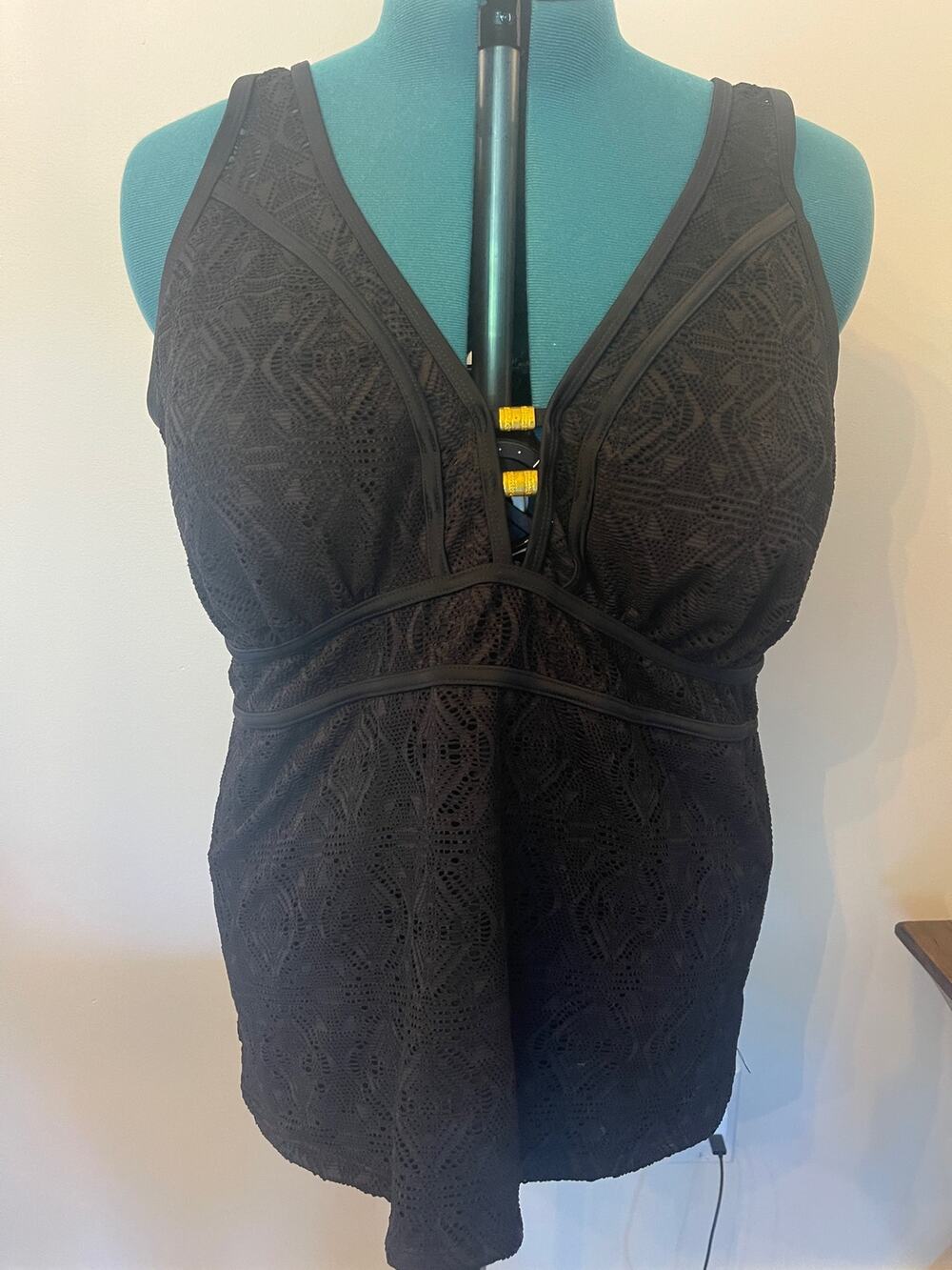 Collection by Catalina Black Geometric Style Tank Top Swimwear Size 3X